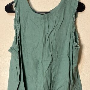 The Mint Julep Boutique Linen Tank